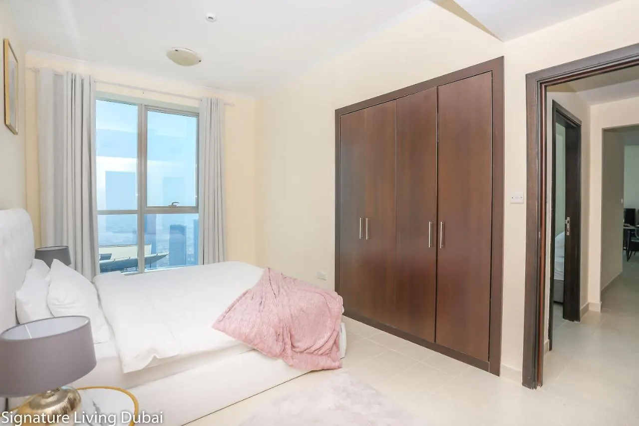 Luxury Apartment 2Bd, 65 Floor Torch, Marina, Pool Dubai 0*,  United Arab Emirates